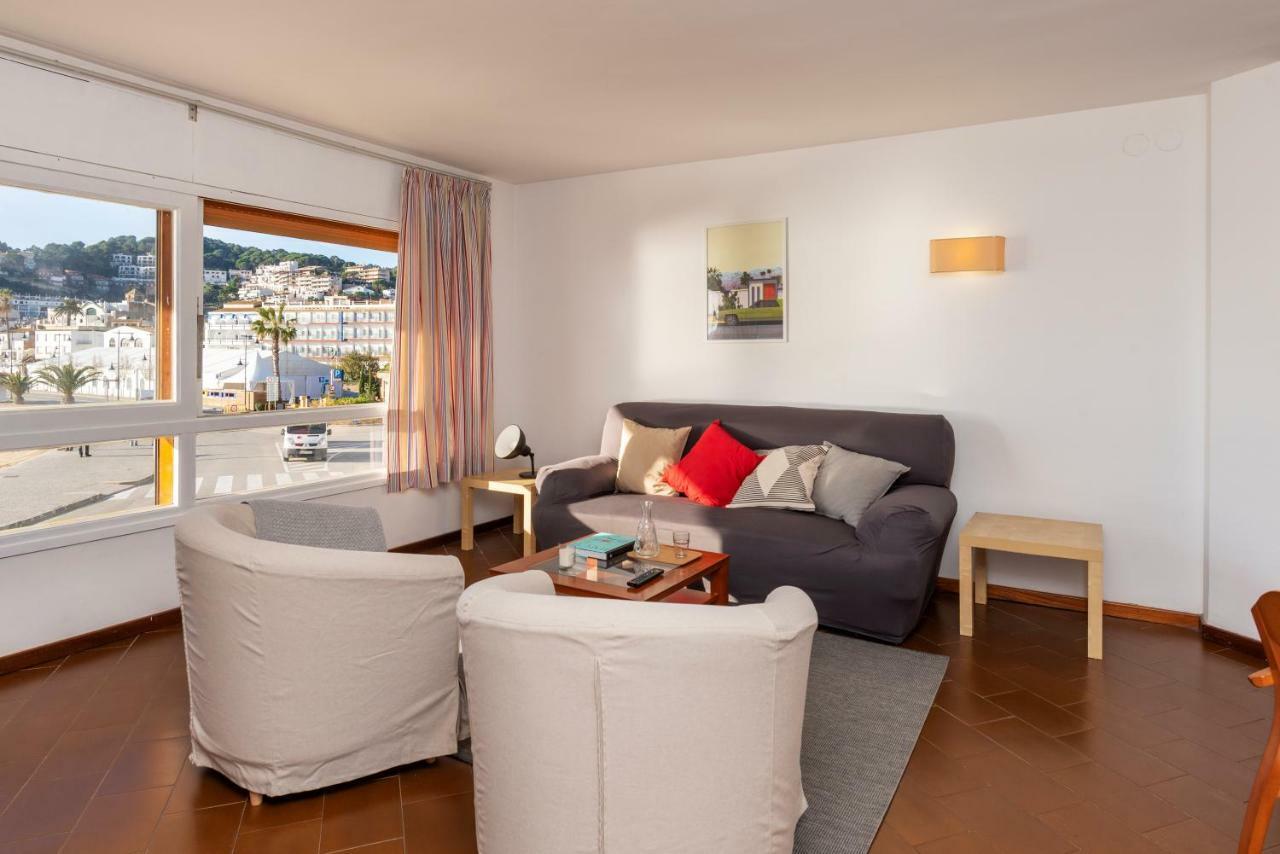 Edificio Tropicana Tossa de Mar Esterno foto