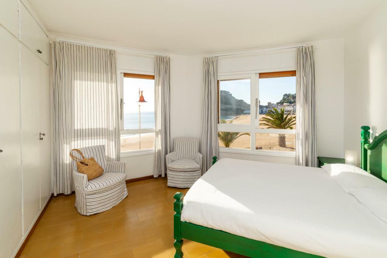 Edificio Tropicana Tossa de Mar Esterno foto