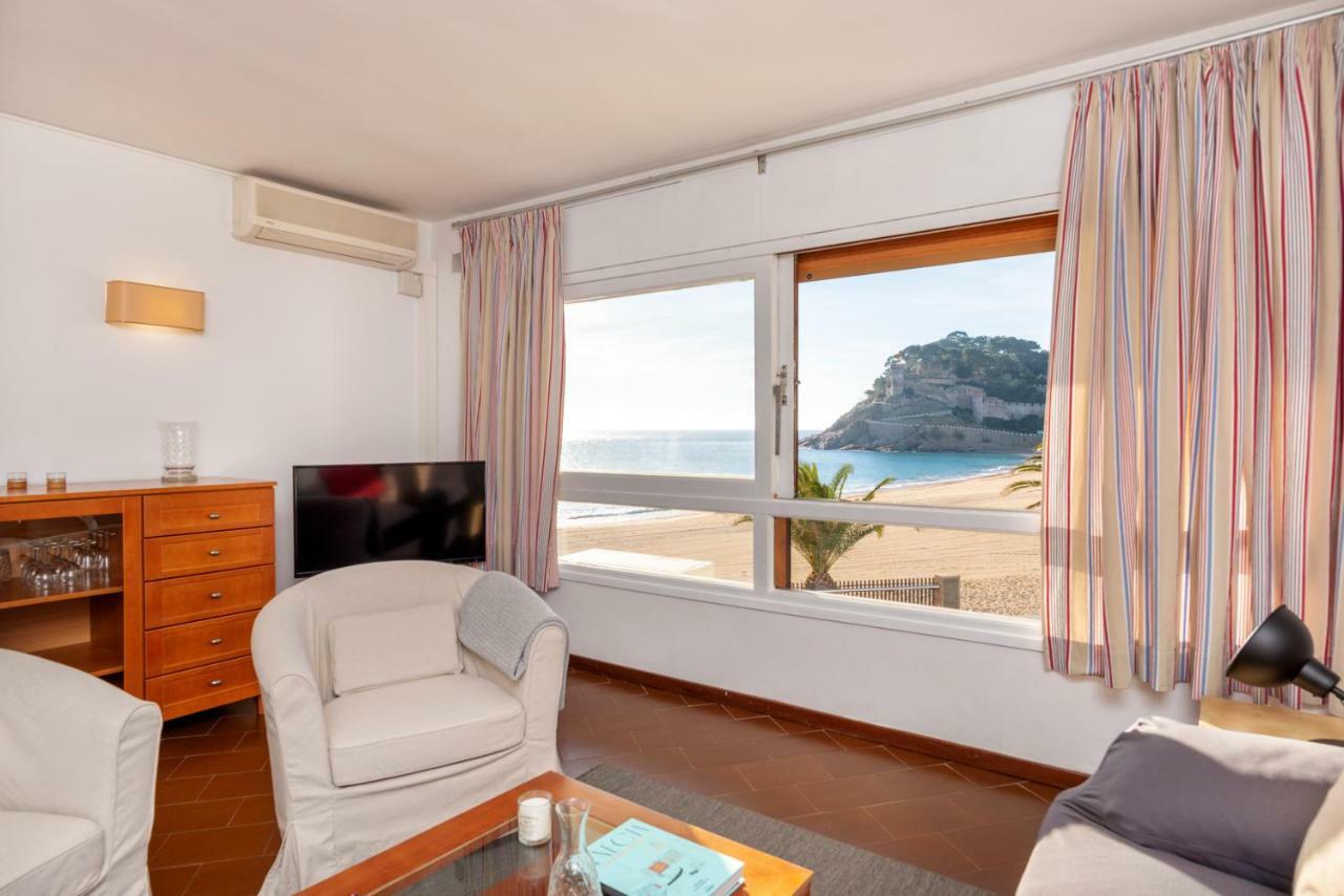 Edificio Tropicana Tossa de Mar Esterno foto