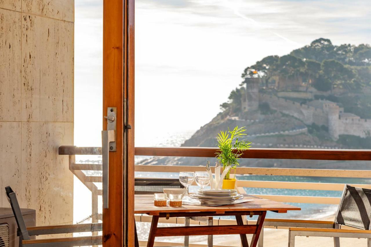 Edificio Tropicana Tossa de Mar Esterno foto
